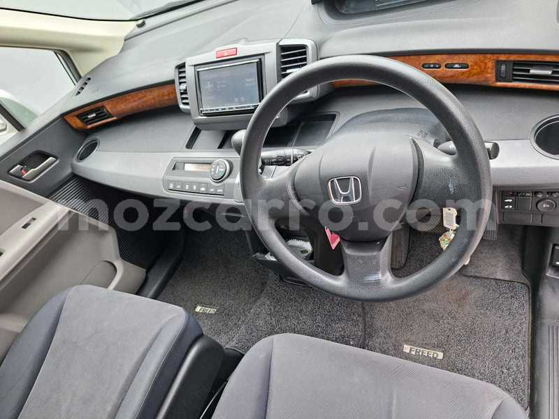 Big with watermark honda freed maputo maputo 43263