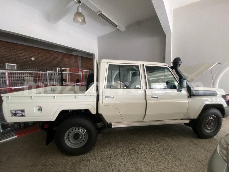 Big with watermark toyota land cruiser maputo maputo 43271