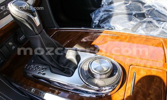 Comprar Importar Infiniti Q Branco Carro em Import - Dubai em Cabo Delgado Comprar Importar Infiniti Q Branco Carro em Import - Dubai em Cabo Delgado