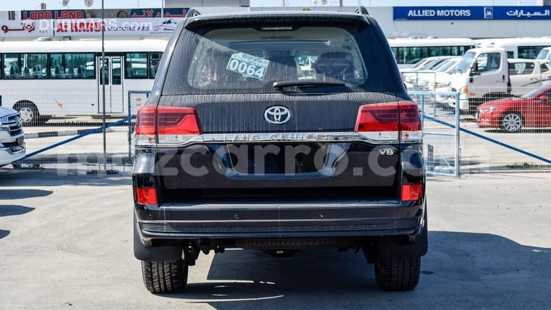 Big with watermark toyota land cruiser cabo delgado import dubai 6454