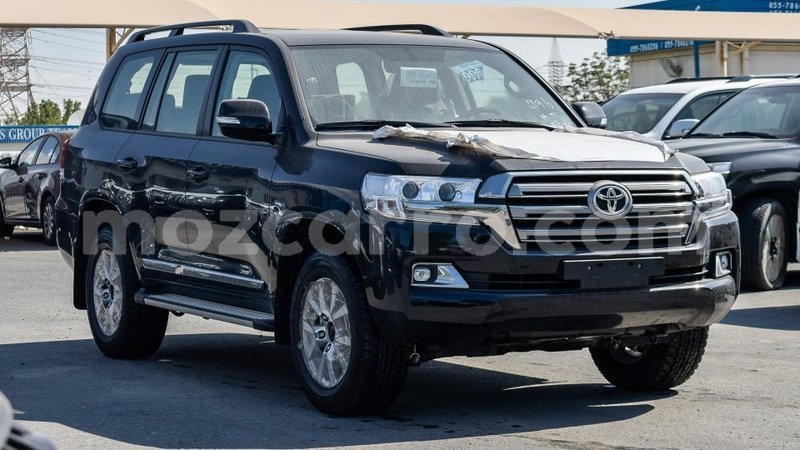 Big with watermark toyota land cruiser cabo delgado import dubai 6455