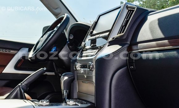 Comprar Importar Toyota Land Cruiser Preto Carro em Import - Dubai em Cabo Delgado Comprar Importar Toyota Land Cruiser Preto Carro em Import - Dubai em Cabo Delgado