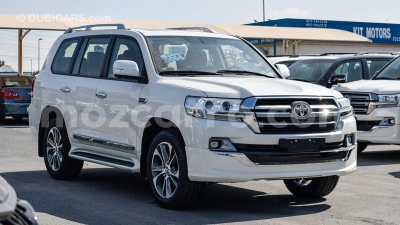 Big with watermark toyota land cruiser cabo delgado import dubai 6468