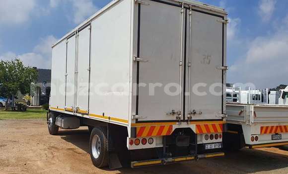 Buy Used Mitsubishi L400 White Truck in Maputo in Maputo Buy Used Mitsubishi L400 White Truck in Maputo in Maputo