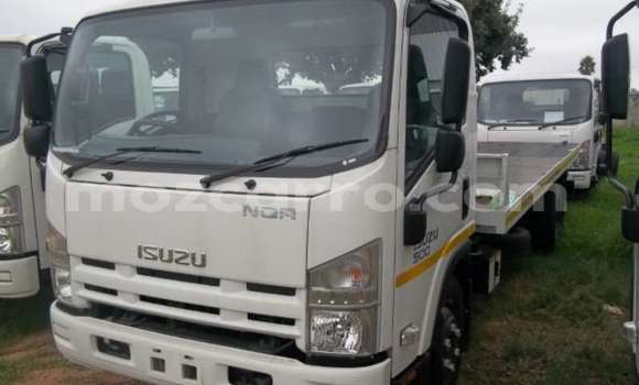 Buy Used Isuzu FTR 850 White Truck in Maputo in Maputo Buy Used Isuzu FTR 850 White Truck in Maputo in Maputo