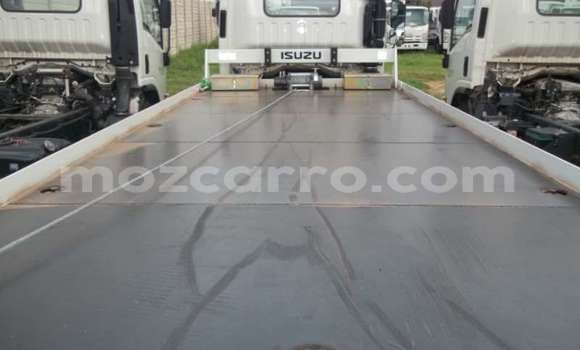 Buy Used Isuzu FTR 850 White Truck in Maputo in Maputo Buy Used Isuzu FTR 850 White Truck in Maputo in Maputo