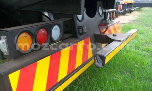 Buy Used Isuzu FTR 850 White Truck in Maputo in Maputo Buy Used Isuzu FTR 850 White Truck in Maputo in Maputo