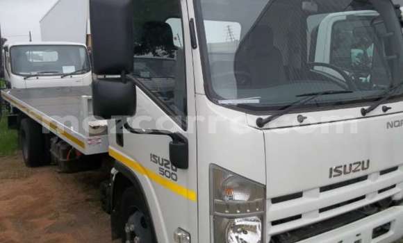 Buy Used Isuzu FTR 850 White Truck in Maputo in Maputo Buy Used Isuzu FTR 850 White Truck in Maputo in Maputo
