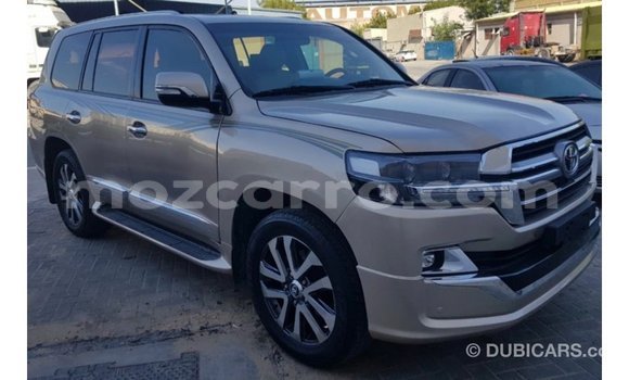 Comprar Importar Toyota Land Cruiser De outros Carro em Import - Dubai em Cabo Delgado Comprar Importar Toyota Land Cruiser De outros Carro em Import - Dubai em Cabo Delgado