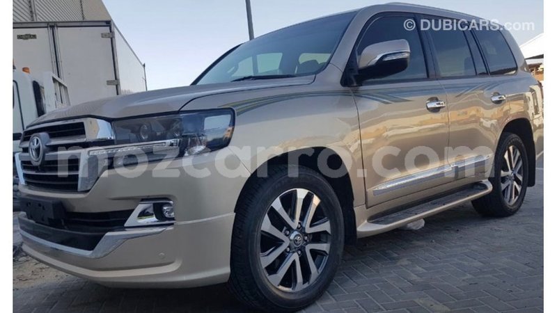 Big with watermark toyota land cruiser cabo delgado import dubai 6476