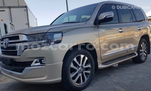 Comprar Importar Toyota Land Cruiser De outros Carro em Import - Dubai em Cabo Delgado Comprar Importar Toyota Land Cruiser De outros Carro em Import - Dubai em Cabo Delgado