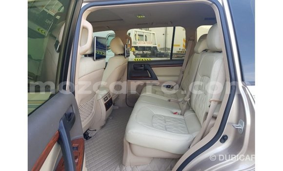 Comprar Importar Toyota Land Cruiser De outros Carro em Import - Dubai em Cabo Delgado Comprar Importar Toyota Land Cruiser De outros Carro em Import - Dubai em Cabo Delgado