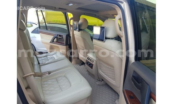 Comprar Importar Toyota Land Cruiser De outros Carro em Import - Dubai em Cabo Delgado Comprar Importar Toyota Land Cruiser De outros Carro em Import - Dubai em Cabo Delgado