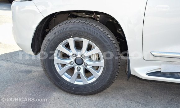 Comprar Importar Toyota Land Cruiser Branco Carro em Import - Dubai em Cabo Delgado Comprar Importar Toyota Land Cruiser Branco Carro em Import - Dubai em Cabo Delgado