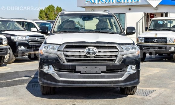 Comprar Importar Toyota Land Cruiser Preto Carro em Import - Dubai em Cabo Delgado Comprar Importar Toyota Land Cruiser Preto Carro em Import - Dubai em Cabo Delgado
