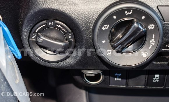 Comprar Importar Toyota Hilux Branco Carro em Import - Dubai em Cabo Delgado Comprar Importar Toyota Hilux Branco Carro em Import - Dubai em Cabo Delgado