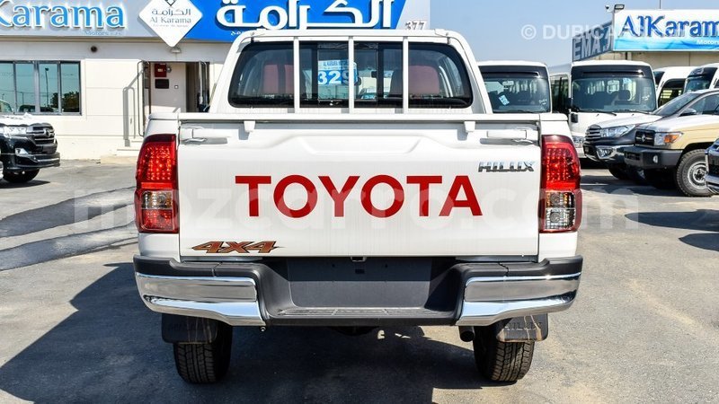 Big with watermark toyota hilux cabo delgado import dubai 6484