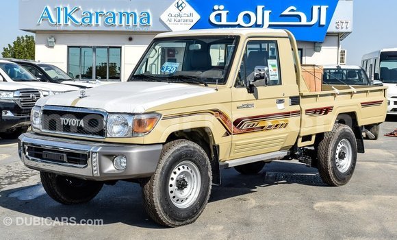 Comprar Importar Toyota Land Cruiser Bege Carro em Import - Dubai em Cabo Delgado Comprar Importar Toyota Land Cruiser Bege Carro em Import - Dubai em Cabo Delgado