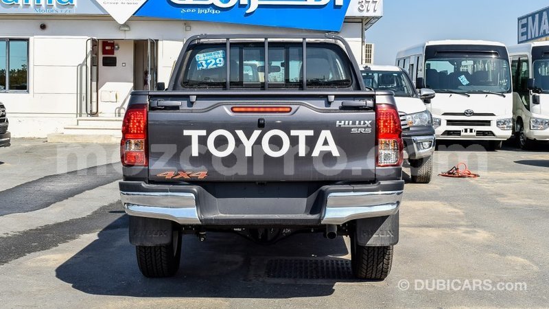 Big with watermark toyota hilux cabo delgado import dubai 6487