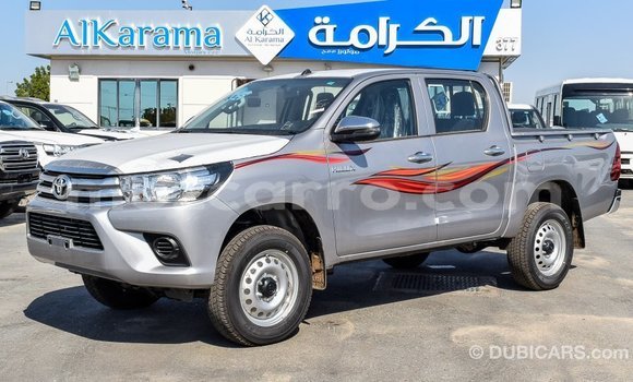 Tenga Imported Toyota Hilux Zvimwe Mota in Import - Dubai in Cabo Delgado Tenga Imported Toyota Hilux Zvimwe Mota in Import - Dubai in Cabo Delgado