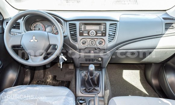 Tenga Imported Mitsubishi L200 Chena Mota in Import - Dubai in Cabo Delgado Tenga Imported Mitsubishi L200 Chena Mota in Import - Dubai in Cabo Delgado