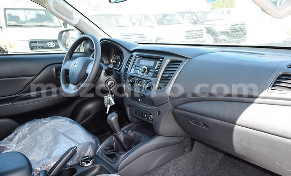 Tenga Imported Mitsubishi L200 Chena Mota in Import - Dubai in Cabo Delgado Tenga Imported Mitsubishi L200 Chena Mota in Import - Dubai in Cabo Delgado