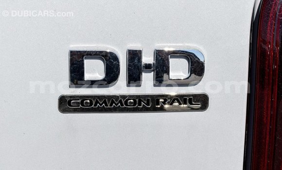 Tenga Imported Mitsubishi L200 Chena Mota in Import - Dubai in Cabo Delgado Tenga Imported Mitsubishi L200 Chena Mota in Import - Dubai in Cabo Delgado