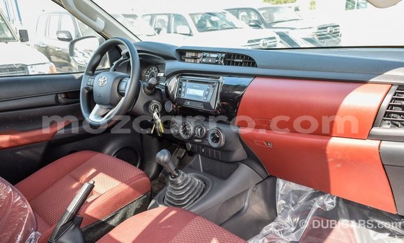 Comprar Importar Toyota Hilux De outros Carro em Import - Dubai em Cabo Delgado Comprar Importar Toyota Hilux De outros Carro em Import - Dubai em Cabo Delgado