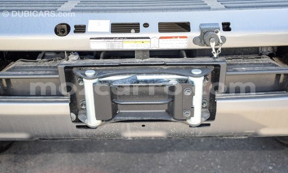 Comprar Importar Toyota Land Cruiser Bege Carro em Import - Dubai em Cabo Delgado Comprar Importar Toyota Land Cruiser Bege Carro em Import - Dubai em Cabo Delgado