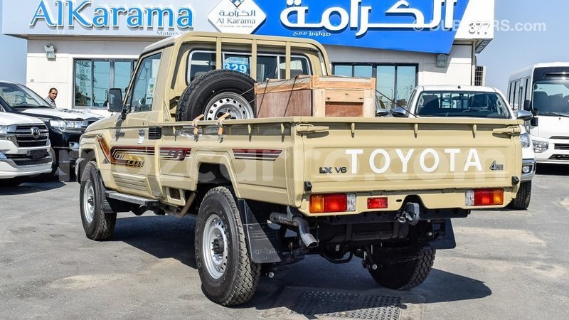 Big with watermark toyota land cruiser cabo delgado import dubai 6495