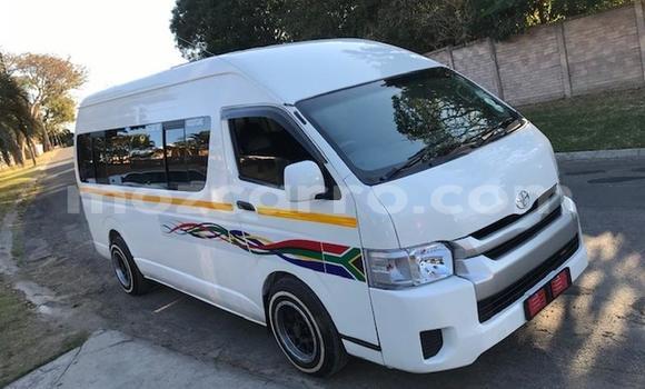 Buy Used Toyota 2000GT White Car in Maputo in Maputo Buy Used Toyota 2000GT White Car in Maputo in Maputo