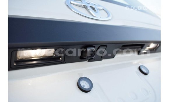 Buy Import Toyota Hiace White Car in Import - Dubai in Cabo Delgado Buy Import Toyota Hiace White Car in Import - Dubai in Cabo Delgado