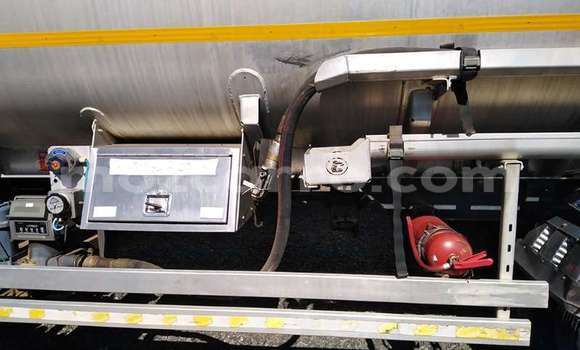 Buy Used Toyota Dyna White Truck in Maputo in Maputo Buy Used Toyota Dyna White Truck in Maputo in Maputo