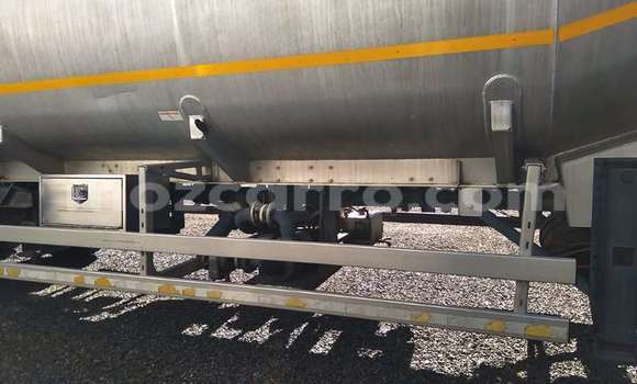 Buy Used Toyota Dyna White Truck in Maputo in Maputo Buy Used Toyota Dyna White Truck in Maputo in Maputo