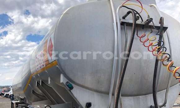 Buy Used Toyota Dyna White Truck in Maputo in Maputo Buy Used Toyota Dyna White Truck in Maputo in Maputo