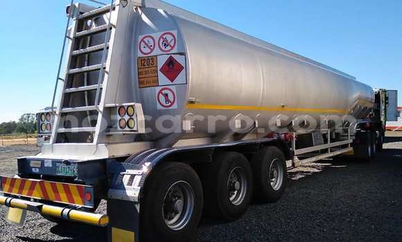 Buy Used Toyota Dyna White Truck in Maputo in Maputo Buy Used Toyota Dyna White Truck in Maputo in Maputo