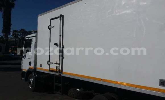Buy Used Man Silent White Truck in Maputo in Maputo Buy Used Man Silent White Truck in Maputo in Maputo