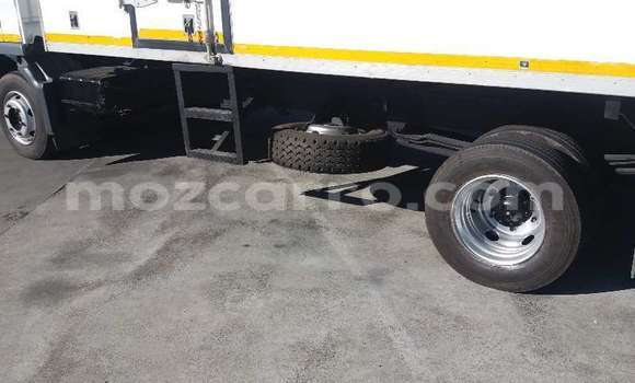 Buy Used Man Silent White Truck in Maputo in Maputo Buy Used Man Silent White Truck in Maputo in Maputo