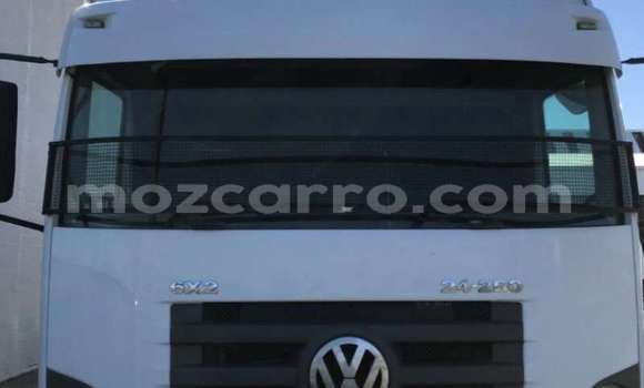 Buy Used Volkswagen TRUCK White Truck in Maputo in Maputo Buy Used Volkswagen TRUCK White Truck in Maputo in Maputo