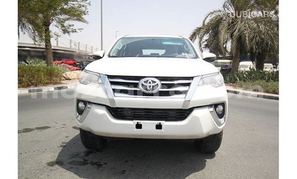 Buy Import Toyota Fortuner White Car in Import - Dubai in Cabo Delgado Buy Import Toyota Fortuner White Car in Import - Dubai in Cabo Delgado
