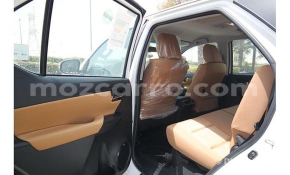 Buy Import Toyota Fortuner White Car in Import - Dubai in Cabo Delgado Buy Import Toyota Fortuner White Car in Import - Dubai in Cabo Delgado