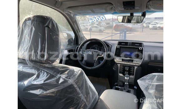 Nunua Imported Toyota Prado Nyeusi Gari ndani ya Import - Dubai nchini Cabo Delgado Nunua Imported Toyota Prado Nyeusi Gari ndani ya Import - Dubai nchini Cabo Delgado