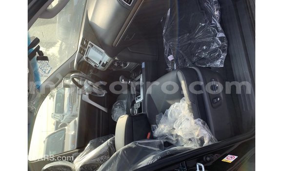 Nunua Imported Toyota Prado Nyeusi Gari ndani ya Import - Dubai nchini Cabo Delgado Nunua Imported Toyota Prado Nyeusi Gari ndani ya Import - Dubai nchini Cabo Delgado