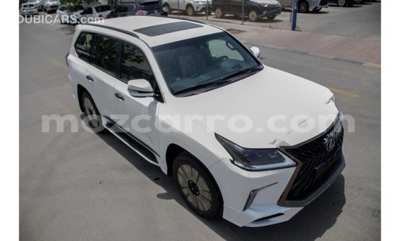 Nunua Imported Lexus LX Nyeupe Gari ndani ya Import - Dubai nchini Cabo Delgado Nunua Imported Lexus LX Nyeupe Gari ndani ya Import - Dubai nchini Cabo Delgado