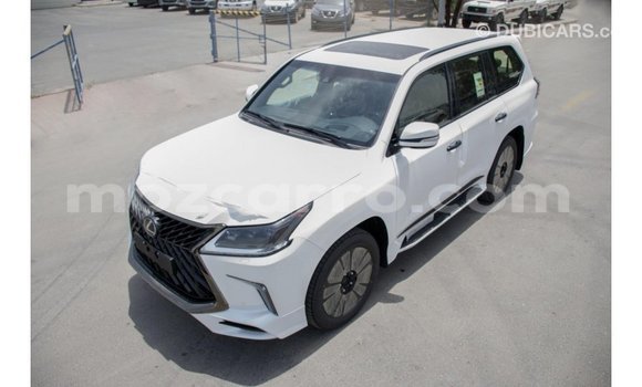 Nunua Imported Lexus LX Nyeupe Gari ndani ya Import - Dubai nchini Cabo Delgado Nunua Imported Lexus LX Nyeupe Gari ndani ya Import - Dubai nchini Cabo Delgado
