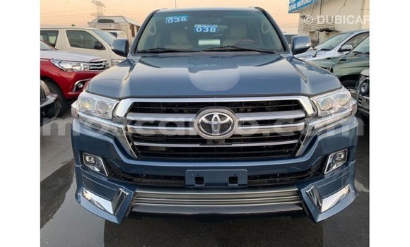 Comprar Importar Toyota Land Cruiser Azul Carro em Import - Dubai em Cabo Delgado Comprar Importar Toyota Land Cruiser Azul Carro em Import - Dubai em Cabo Delgado