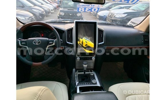 Comprar Importar Toyota Land Cruiser Azul Carro em Import - Dubai em Cabo Delgado Comprar Importar Toyota Land Cruiser Azul Carro em Import - Dubai em Cabo Delgado