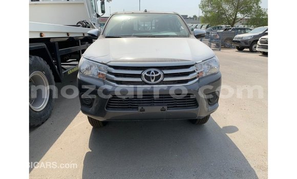 Comprar Importar Toyota Hilux De outros Carro em Import - Dubai em Cabo Delgado Comprar Importar Toyota Hilux De outros Carro em Import - Dubai em Cabo Delgado