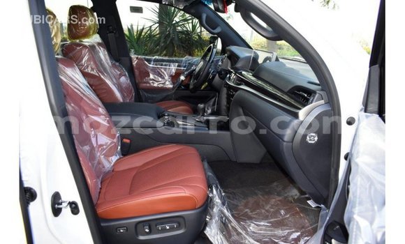 Buy Import Lexus LX White Car in Import - Dubai in Cabo Delgado Buy Import Lexus LX White Car in Import - Dubai in Cabo Delgado
