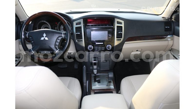 Big with watermark mitsubishi pajero cabo delgado import dubai 6540